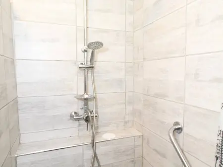 Studio avec jardinet, proche Thermes, Wi-Fi, clim - Balaruc-les-Bains - Photo 7