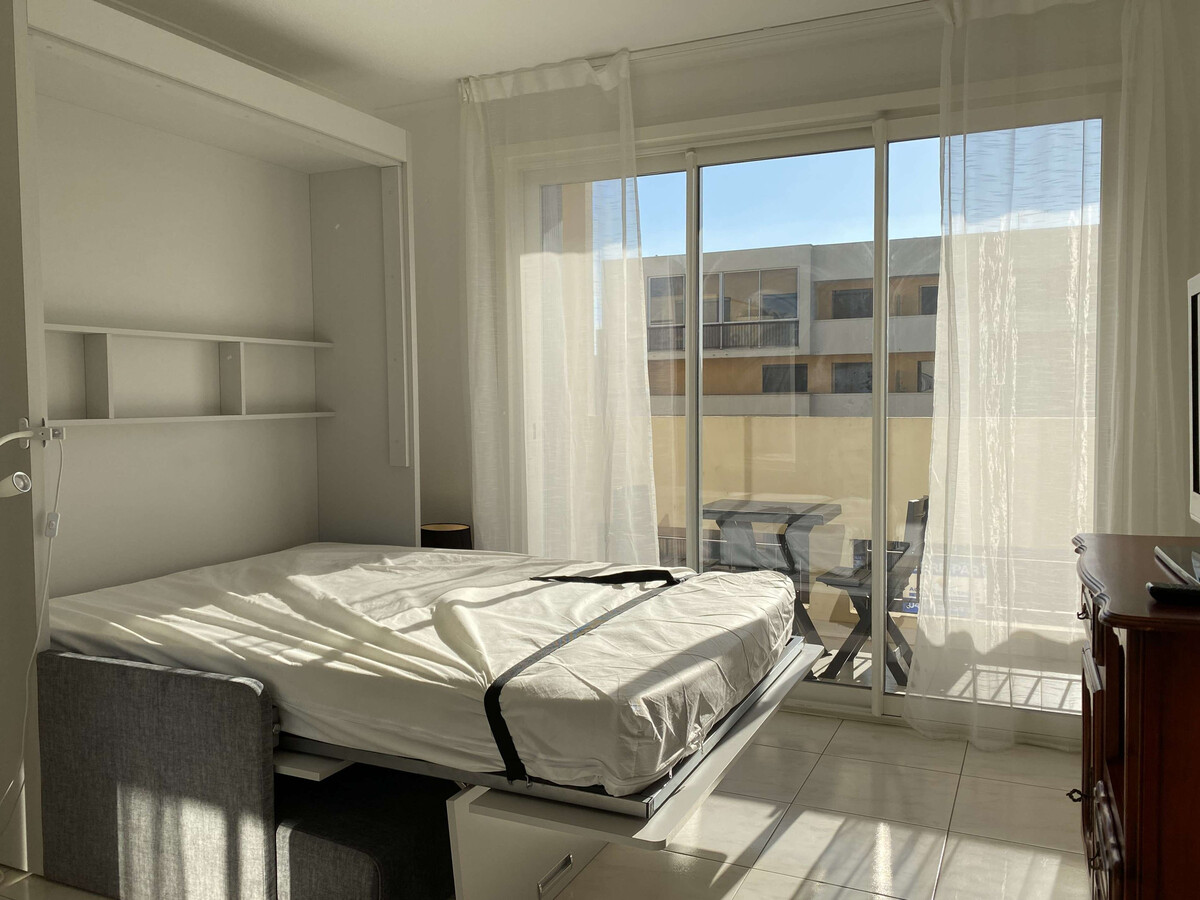 T2 lumineux Balaruc-les-Bains, loggia et parking - Photo 2
