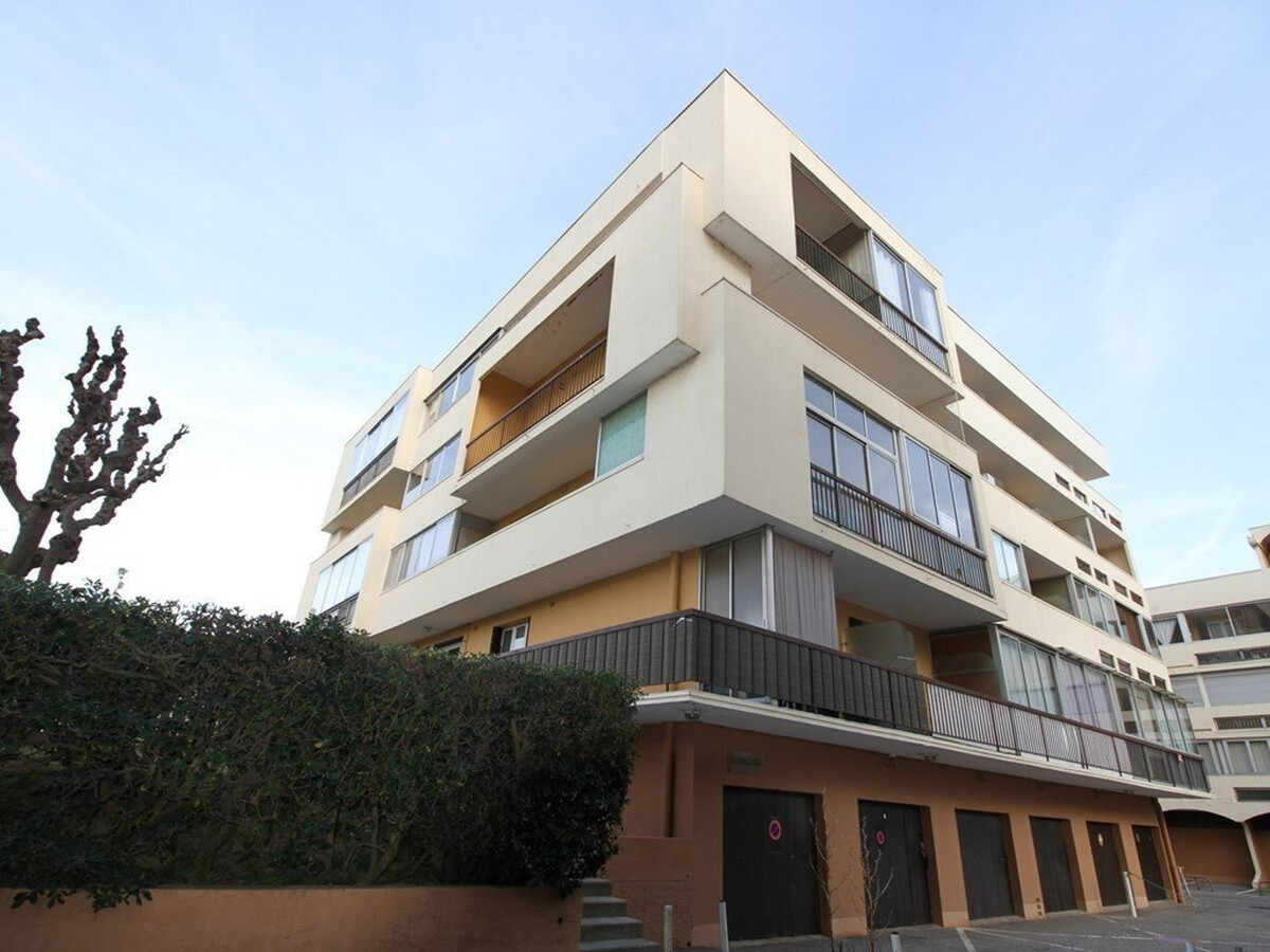 T2 lumineux Balaruc-les-Bains, loggia et parking - Photo 10