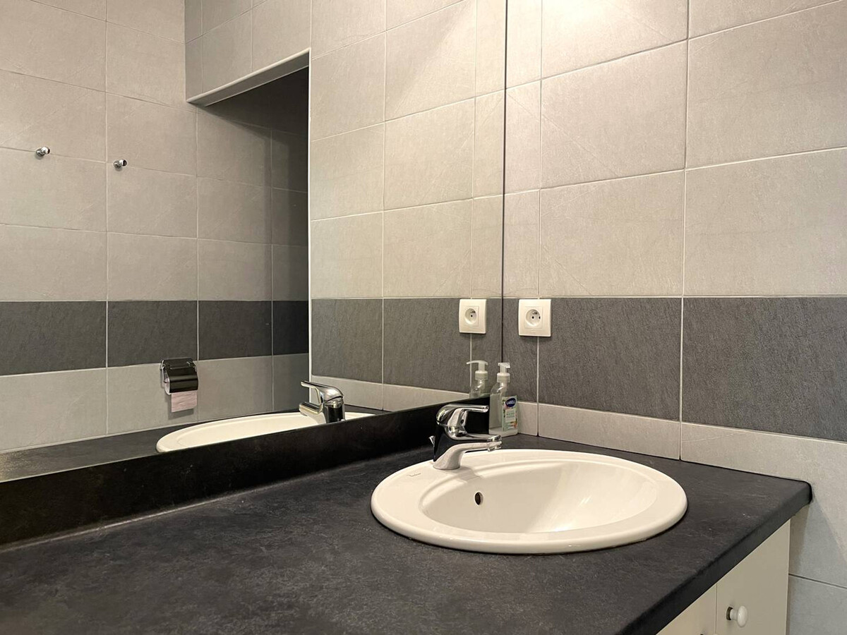 Appartement rénové 3 pers. à 500m plage Perros-Guirec - Photo 9