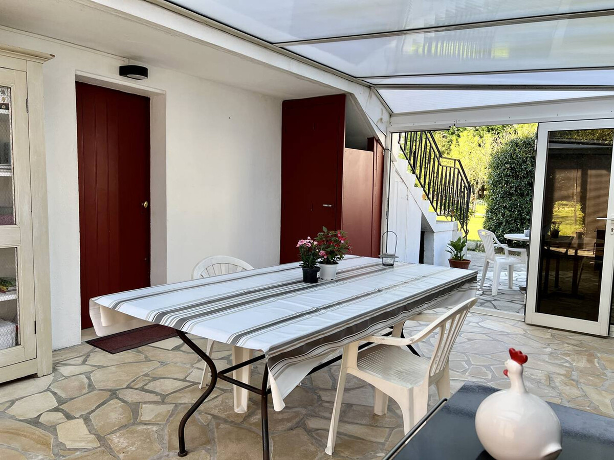 T1 Bis rénové Cambo-les-Bains avec terrasse et jardin - Photo 3