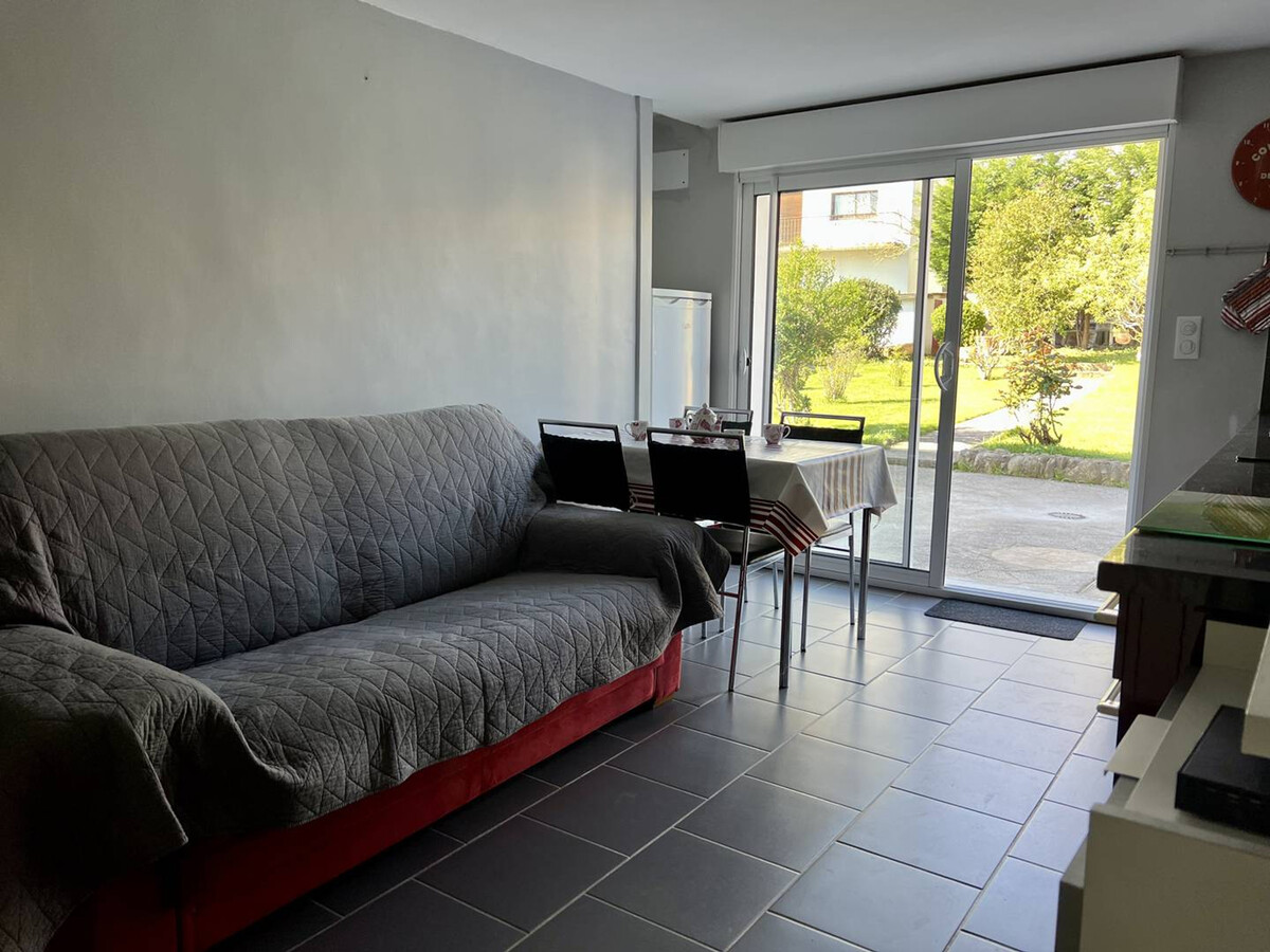 T1 Bis rénové Cambo-les-Bains avec terrasse et jardin - Photo 7