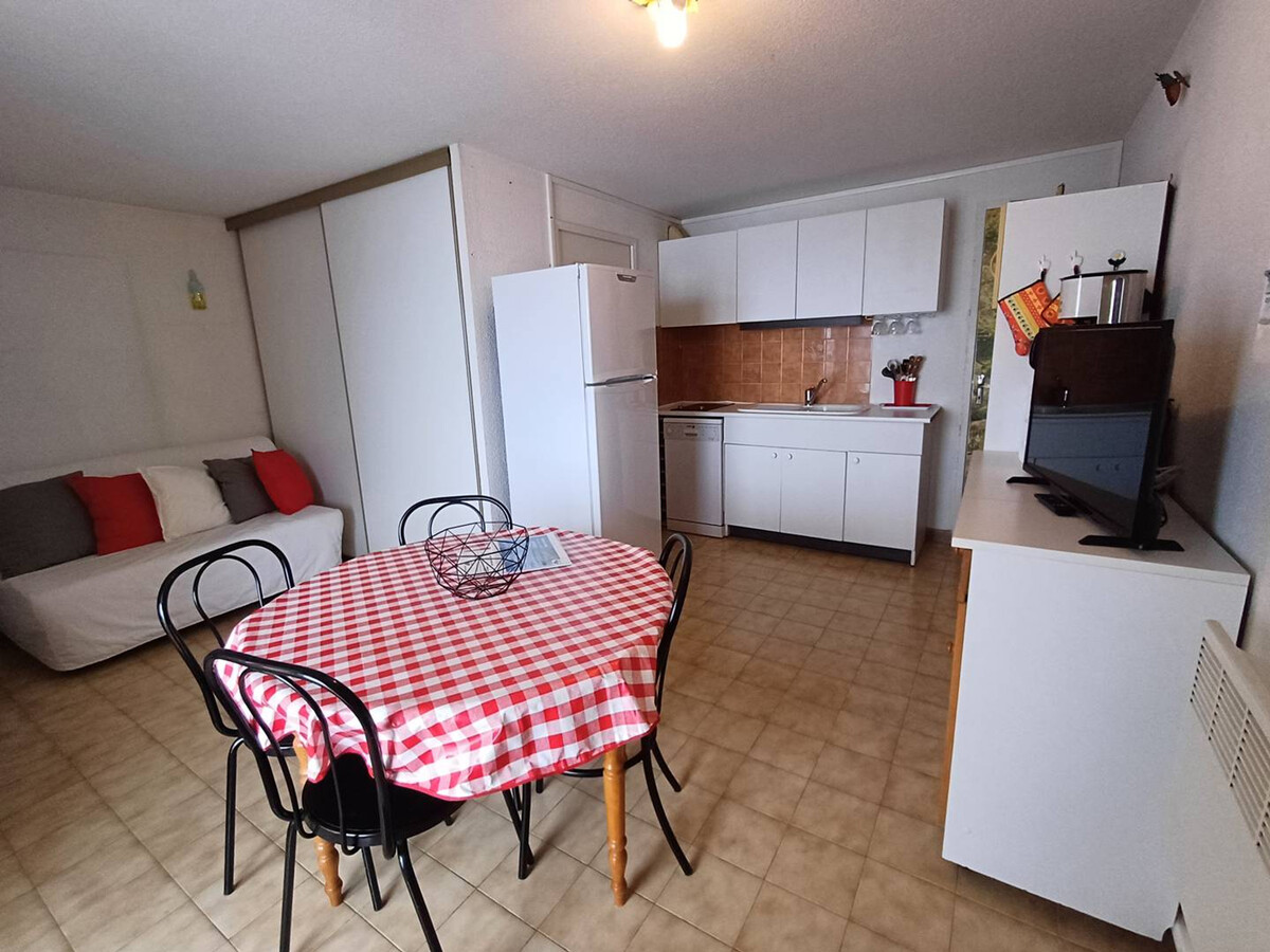 Studio avec loggia vue étang – Balaruc-les-Bains - Photo 6