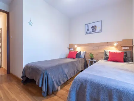 Appartement 4 pers proche téléphérique à Saint Lary - Photo 6