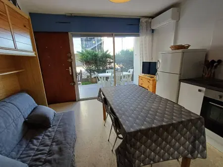 F2 terrasse Balaruc-les-Bains, 4 pers., près thermes : photo 7