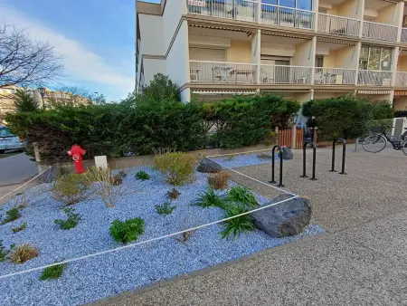 F2 terrasse Balaruc-les-Bains, 4 pers., près thermes : photo 10