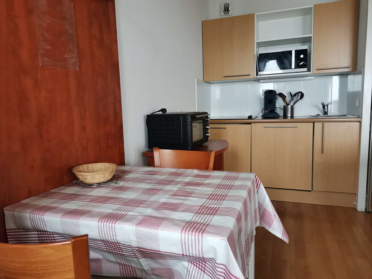 Studio 28m² terrasse sud à 400m des pistes - Photo 3