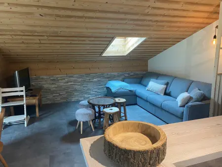 Location appartement à La Clusaz, Spacieux appart rénové avec balcon sud, proche pistes et bus à La Clusaz