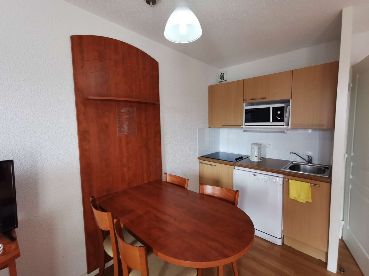 Studio cabine 4 pers. avec terrasse sud à La Mongie - Photo 2