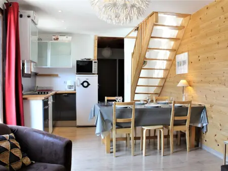 Location appartement à Risoul, Appartement mezzanine 6 couchages, pied de pistes, Risoul