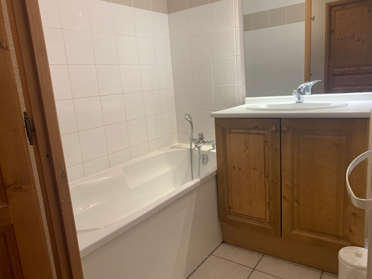 Apt 2P cabine 38m² au pied des télécabines - Photo 7