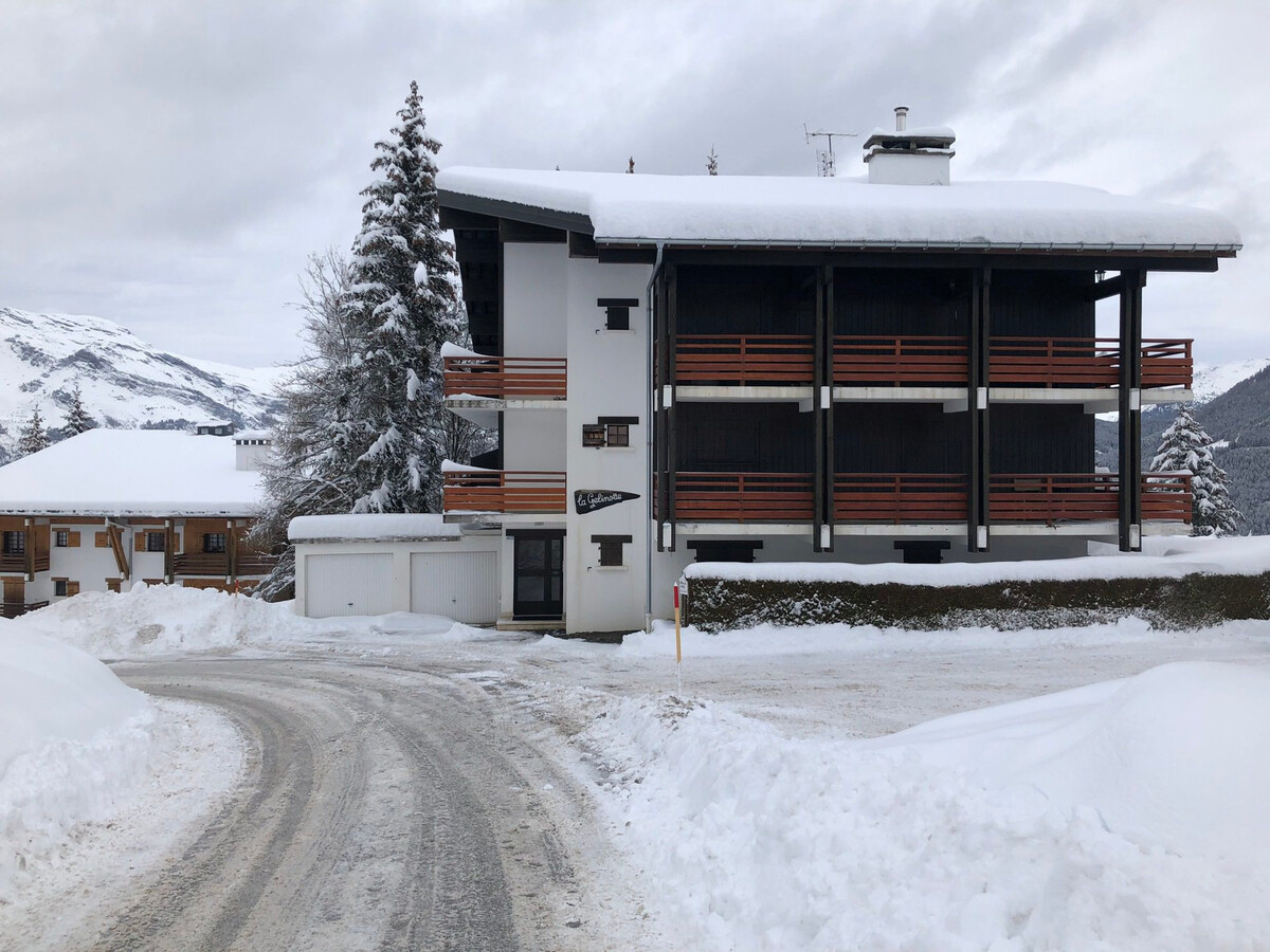 Studio 28 m² vue Mont-Blanc, balcon, parking, animaux - Photo 15