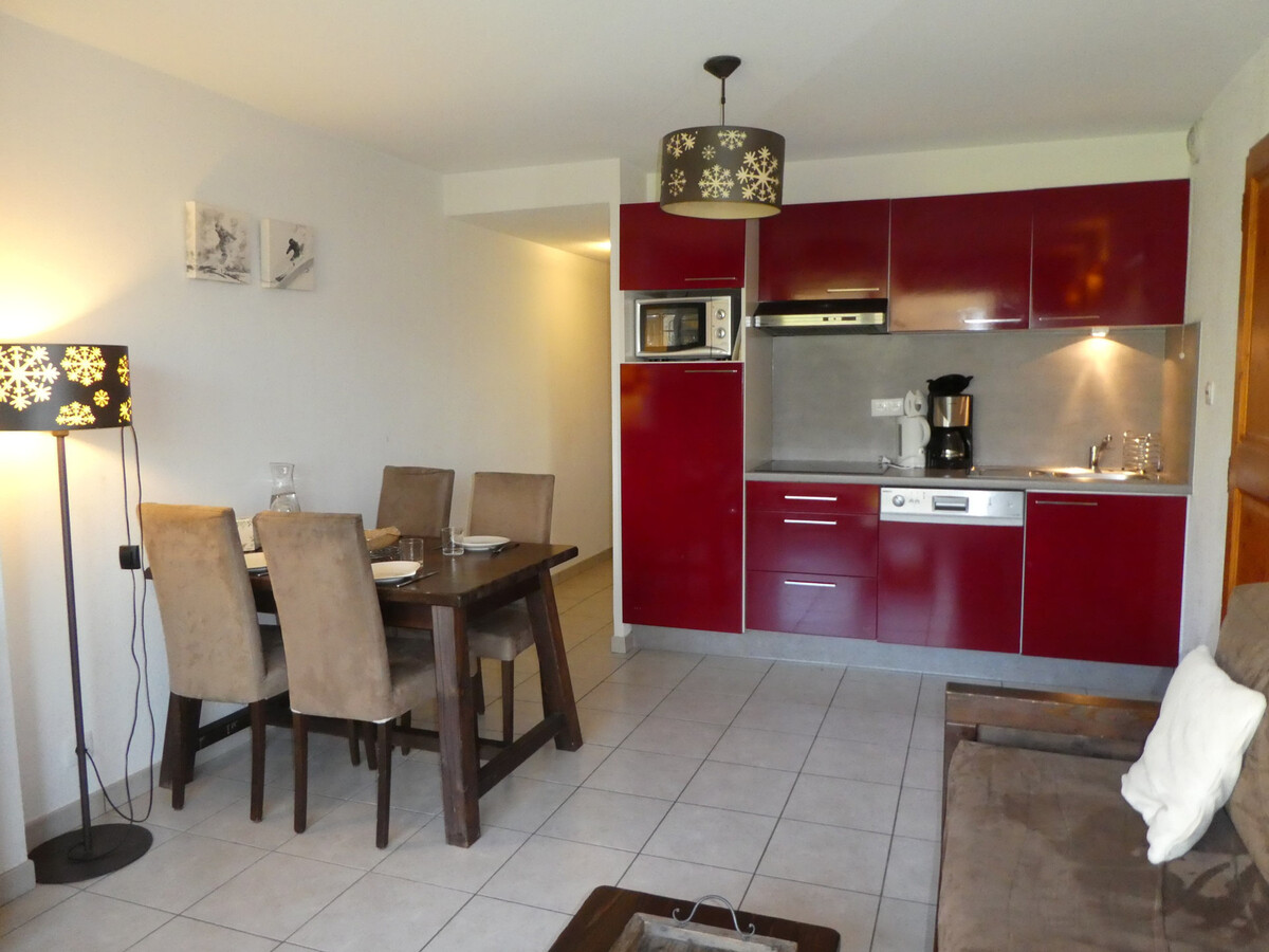 Appartement 2 pièces avec balcon et garage à Saint-Gervais - Photo 2