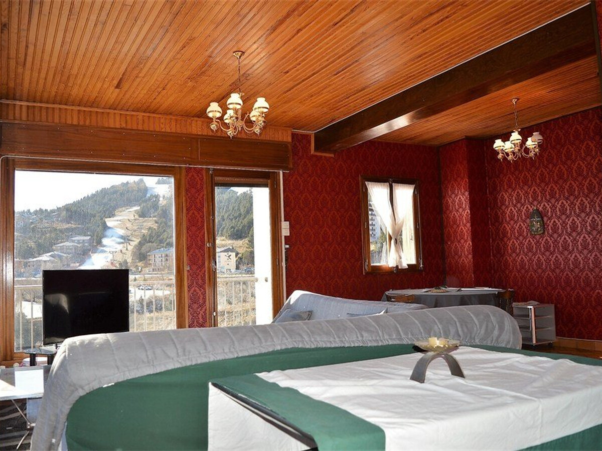 Appartement 3 pièces Les Angles, balcon vue lac et pistes - Photo 4