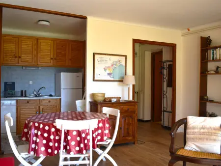 T2 cabine 6 pers. avec terrasse et tennis à Font-Romeu : photo 3