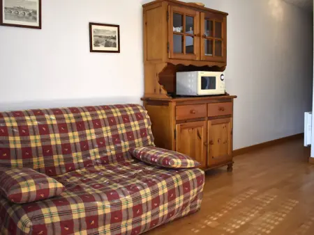 2 pièces cabine balcon sud, vue Pyrénées à Font-Romeu : photo 3