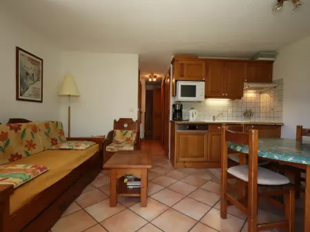 2 pièces cabine 36m² aux Houches, accès direct pistes : photo 3