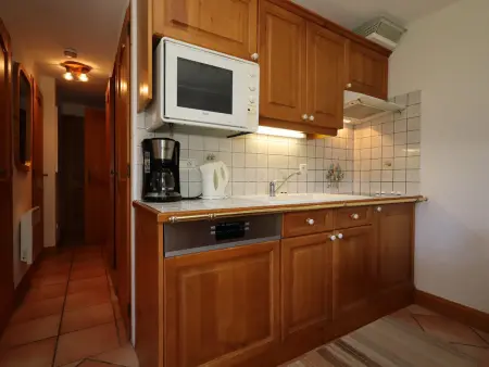2 pièces cabine 36m² aux Houches, accès direct pistes : photo 4