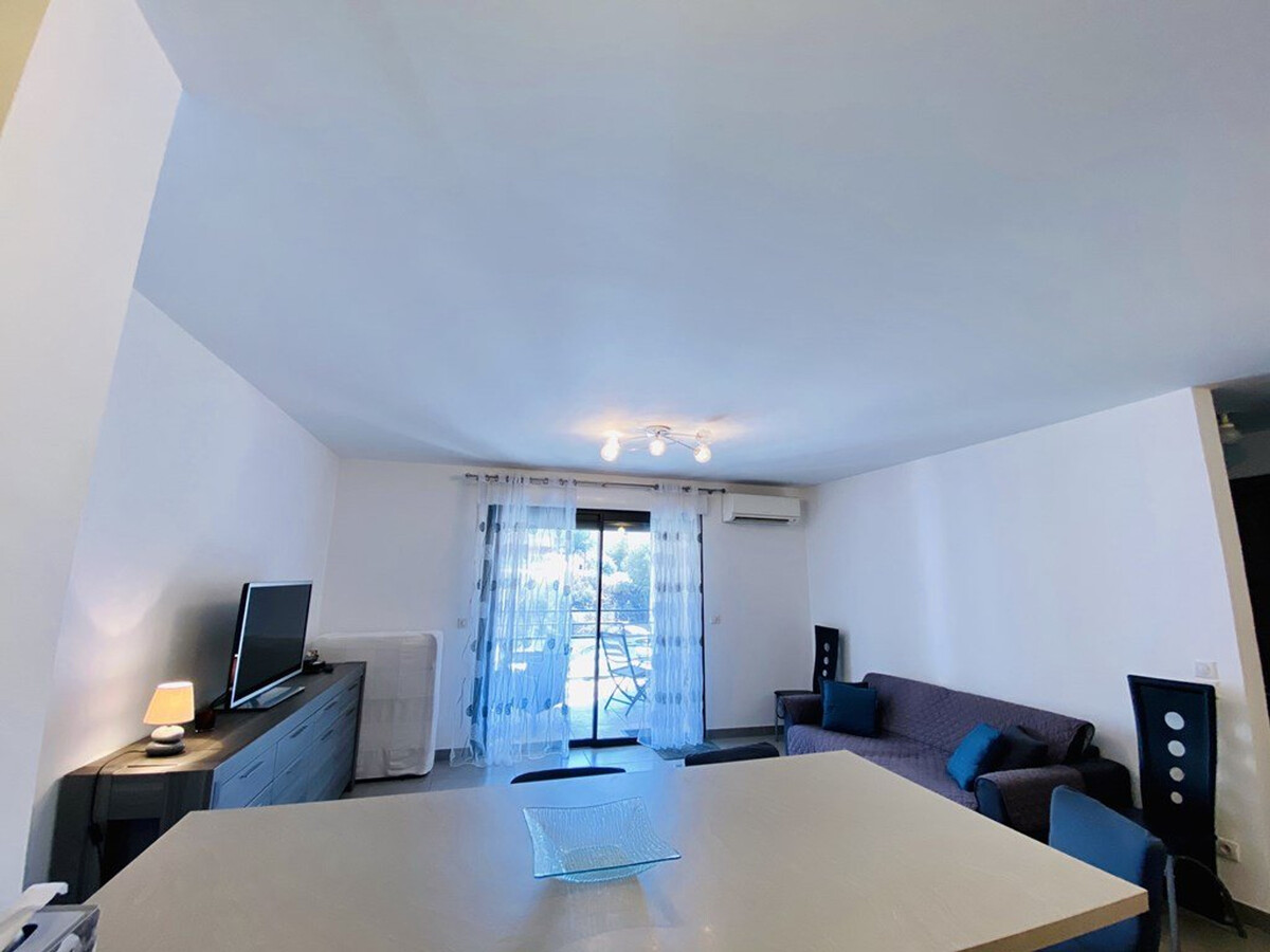 Appartement 2 pièces centre Propriano avec terrasse - Photo 9