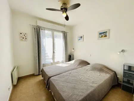 Appartement à Propriano : Vue mer, piscine et 2 chambres : photo 4