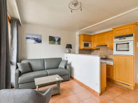 Location appartement à Courchevel 1650, Charmant 2 pièces au centre de Courchevel avec accès skis aux pieds