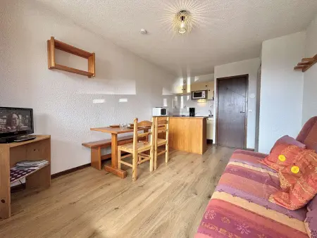Studio 21m² à 50m des pistes, balcon et parking : photo 2