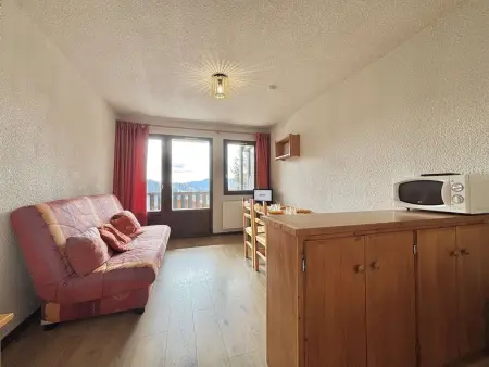 Studio 21m² à 50m des pistes, balcon et parking : photo 8