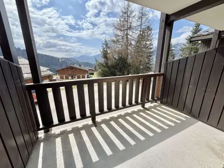 Studio 21m² à 50m des pistes, balcon et parking : photo 17
