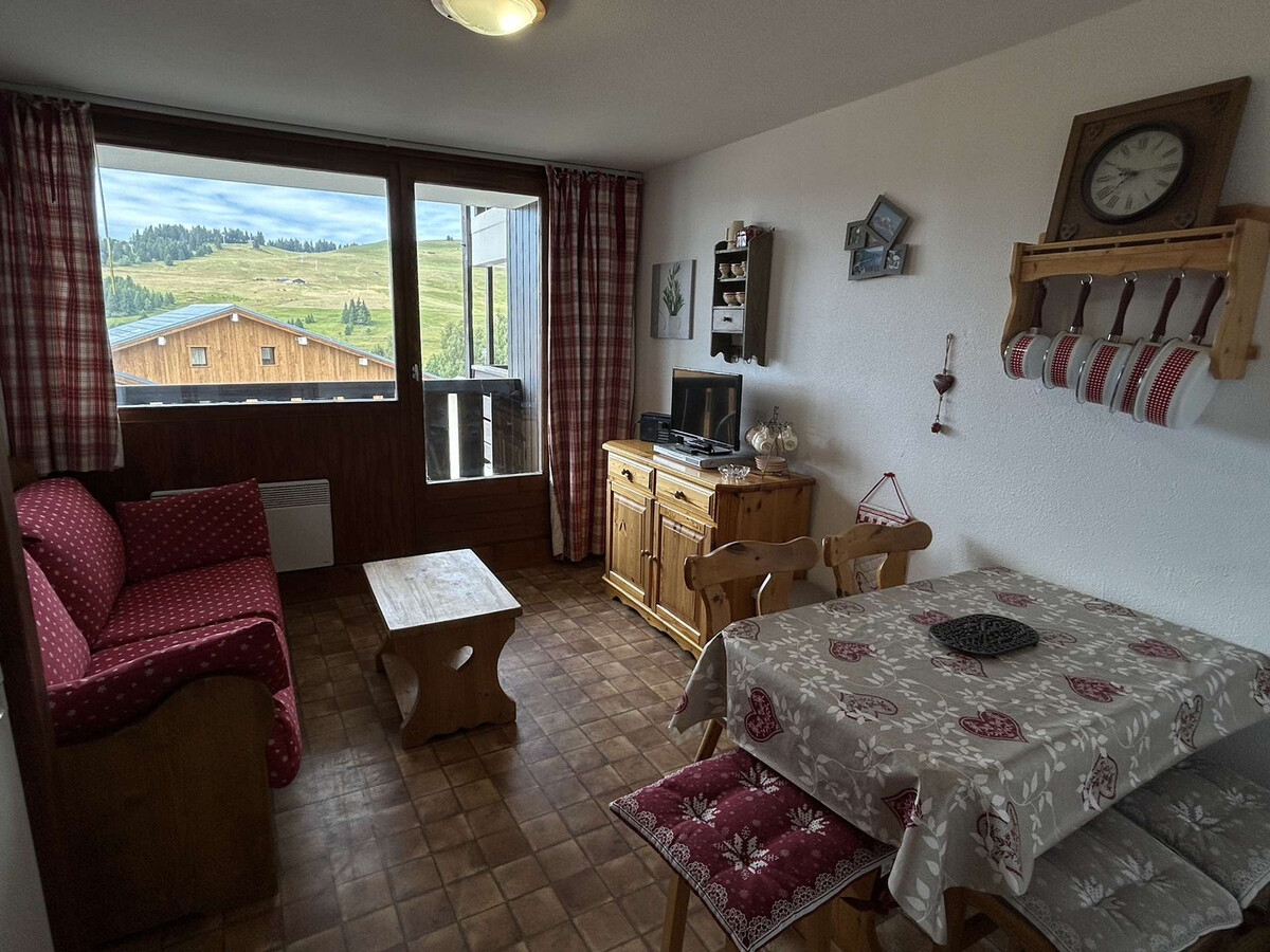 Studio alcôve 4 pers aux Saisies, balcon sud face Mont Bisanne - Photo 9