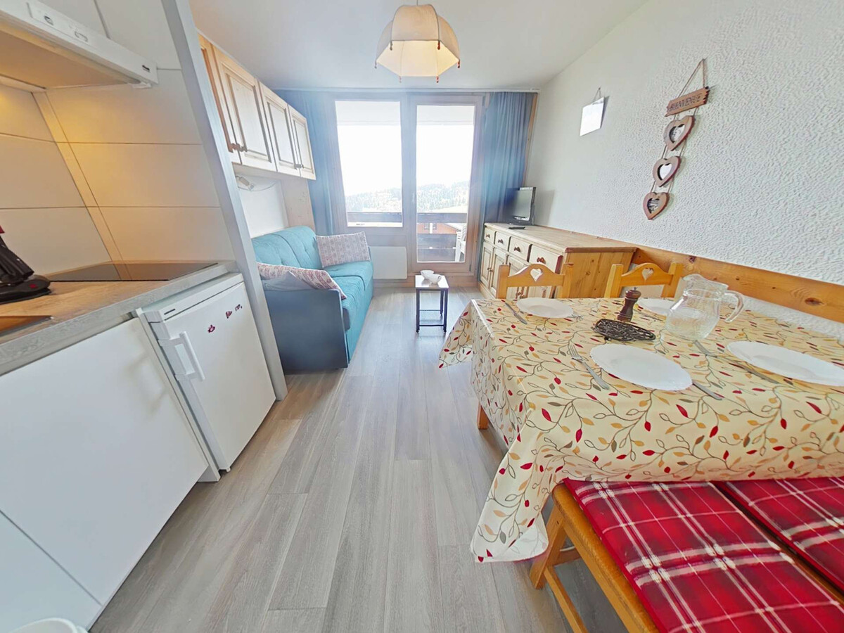 Studio cabine 4 pers. Les Saisies, balcon vue Beaufortain - Photo 4