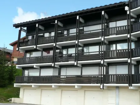 Studio 4 pers avec alcôve, balcon sud Les Saisies : photo 9