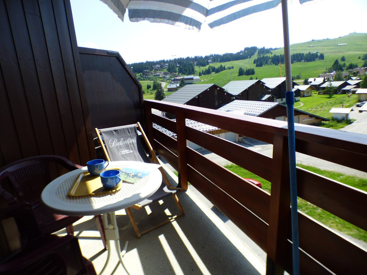 Studio 4 personnes aux Saisies, balcon sud-ouest - Photo 10