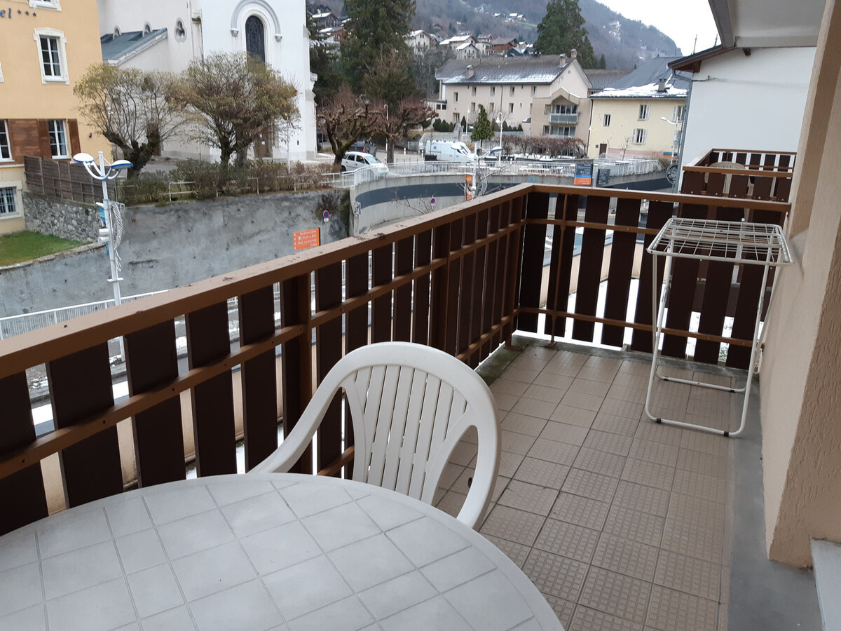 Studio 30m² centre Brides-les-Bains, parking et balcon - Photo 5