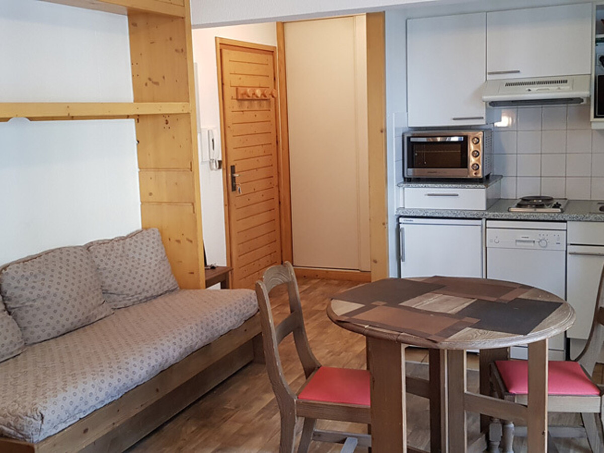 Studio 30m² centre Brides-les-Bains, parking et balcon - Photo 6