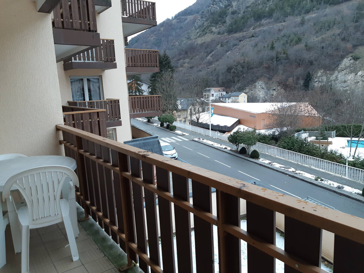 Studio 30m² centre Brides-les-Bains, parking et balcon - Photo 10