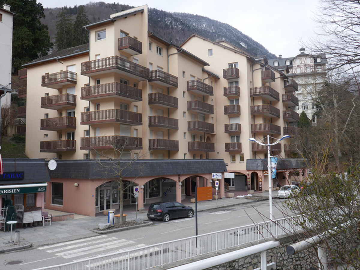 Studio 30m² centre Brides-les-Bains, parking et balcon - Photo 12