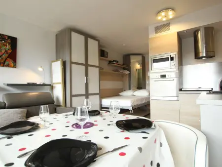 Studio 3 étoiles Saint-Chaffrey, balcon vue sommets : photo 5