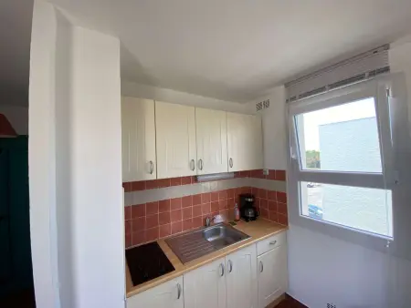 Appartement face mer avec parking privé au Barcarès : photo 4