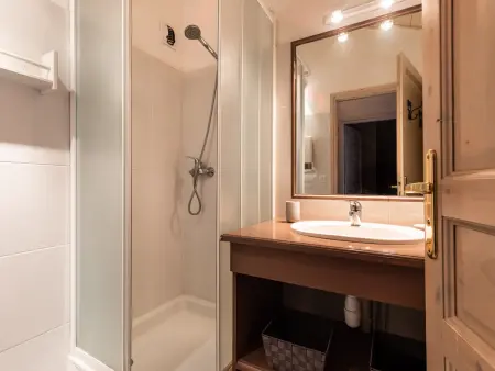 Appartement 10 pers, 4 chambres à 100m des pistes : photo 12