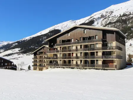 Studio 16 m² pour 2, casier à skis à Lanslevillard : photo 9