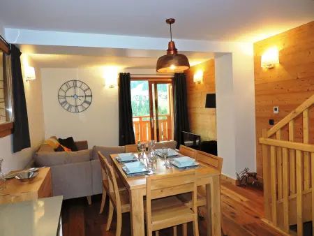 Location appartement à Les Gets, 3 Pièces + Cabine aux Gets, Proche Centre, Parking, 3*