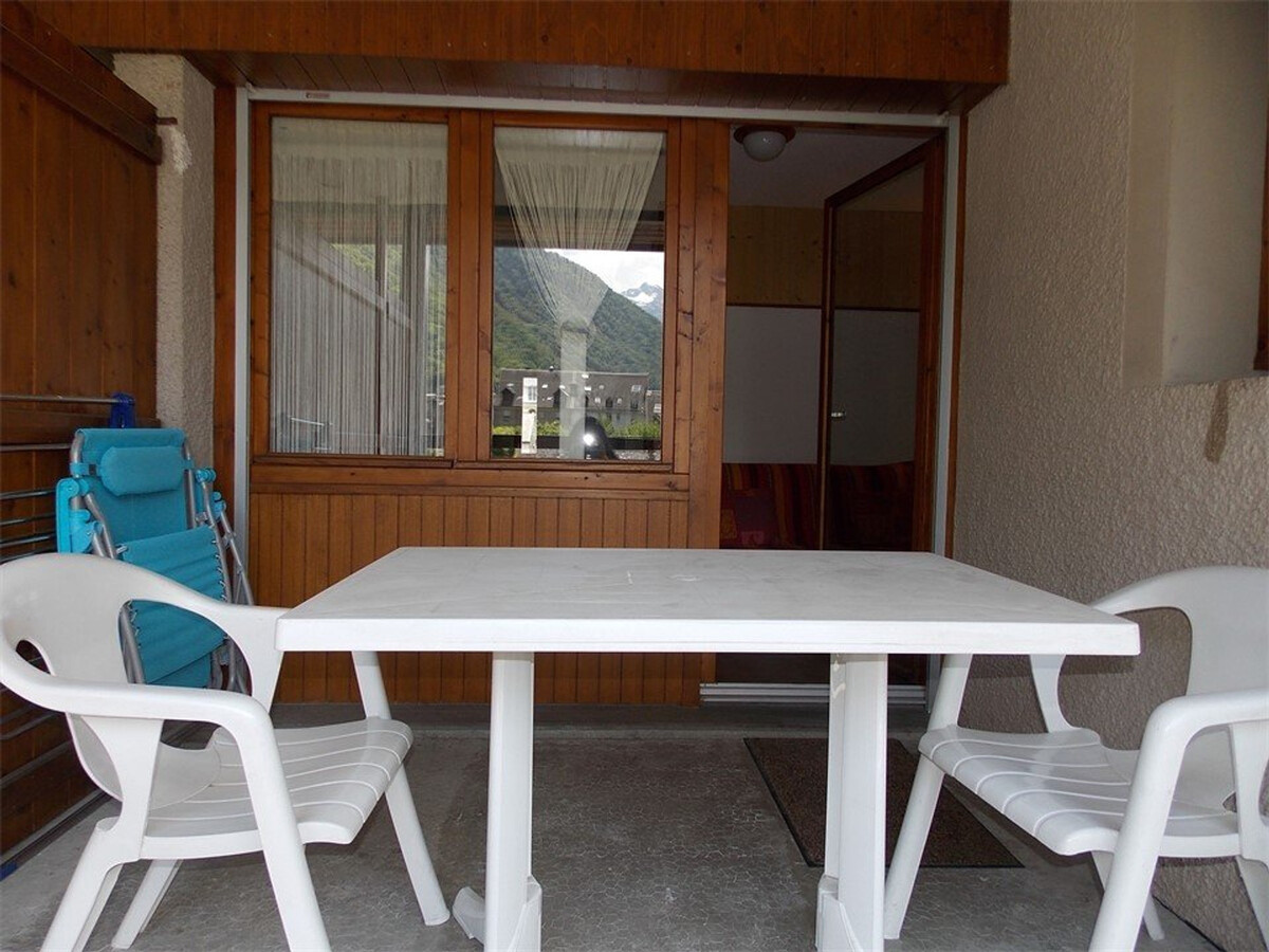 Studio sud calme avec balcon et parking à Bagnères-de-Luchon - Photo 8