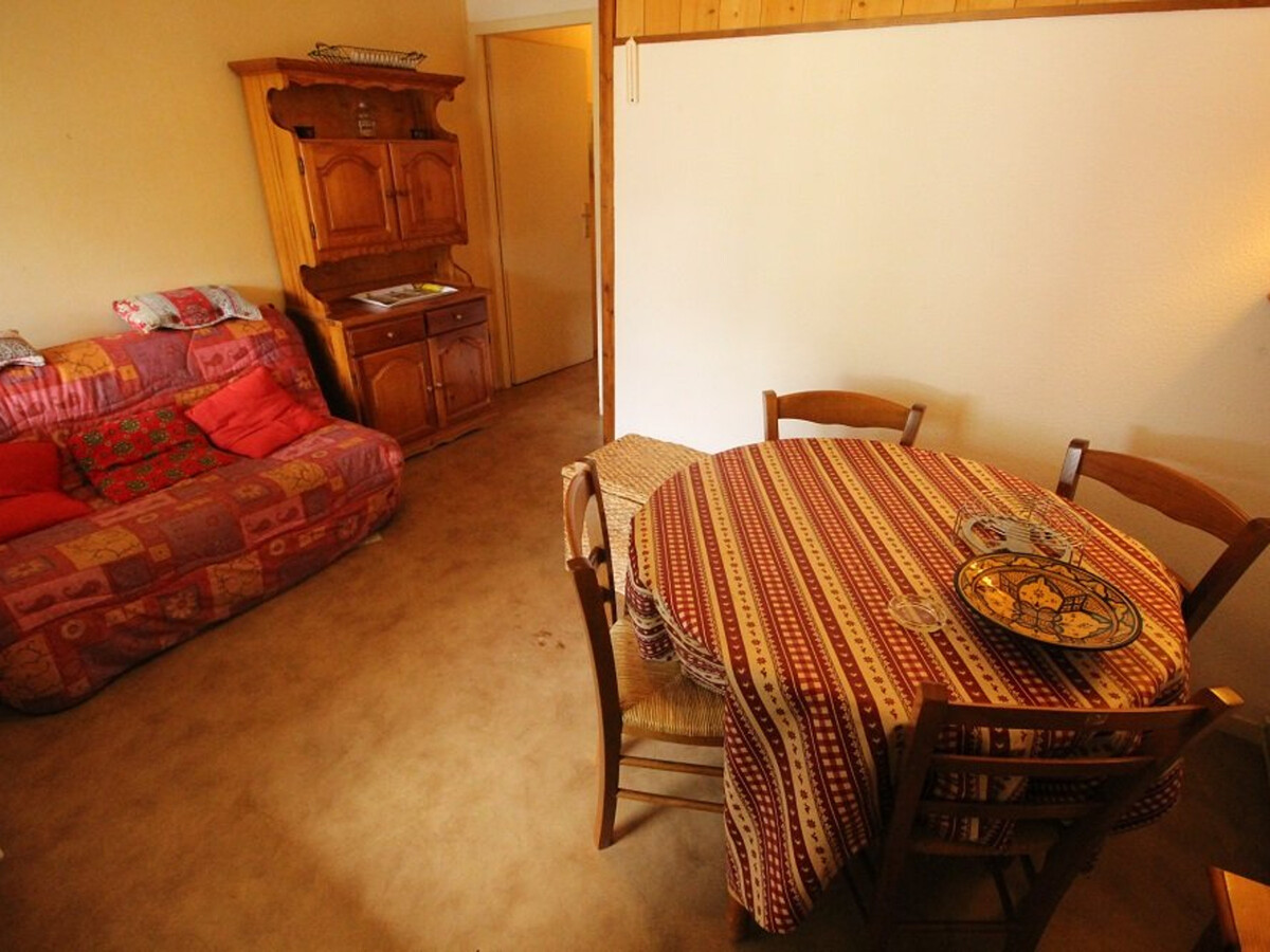 Studio sud calme avec balcon et parking à Bagnères-de-Luchon - Photo 9