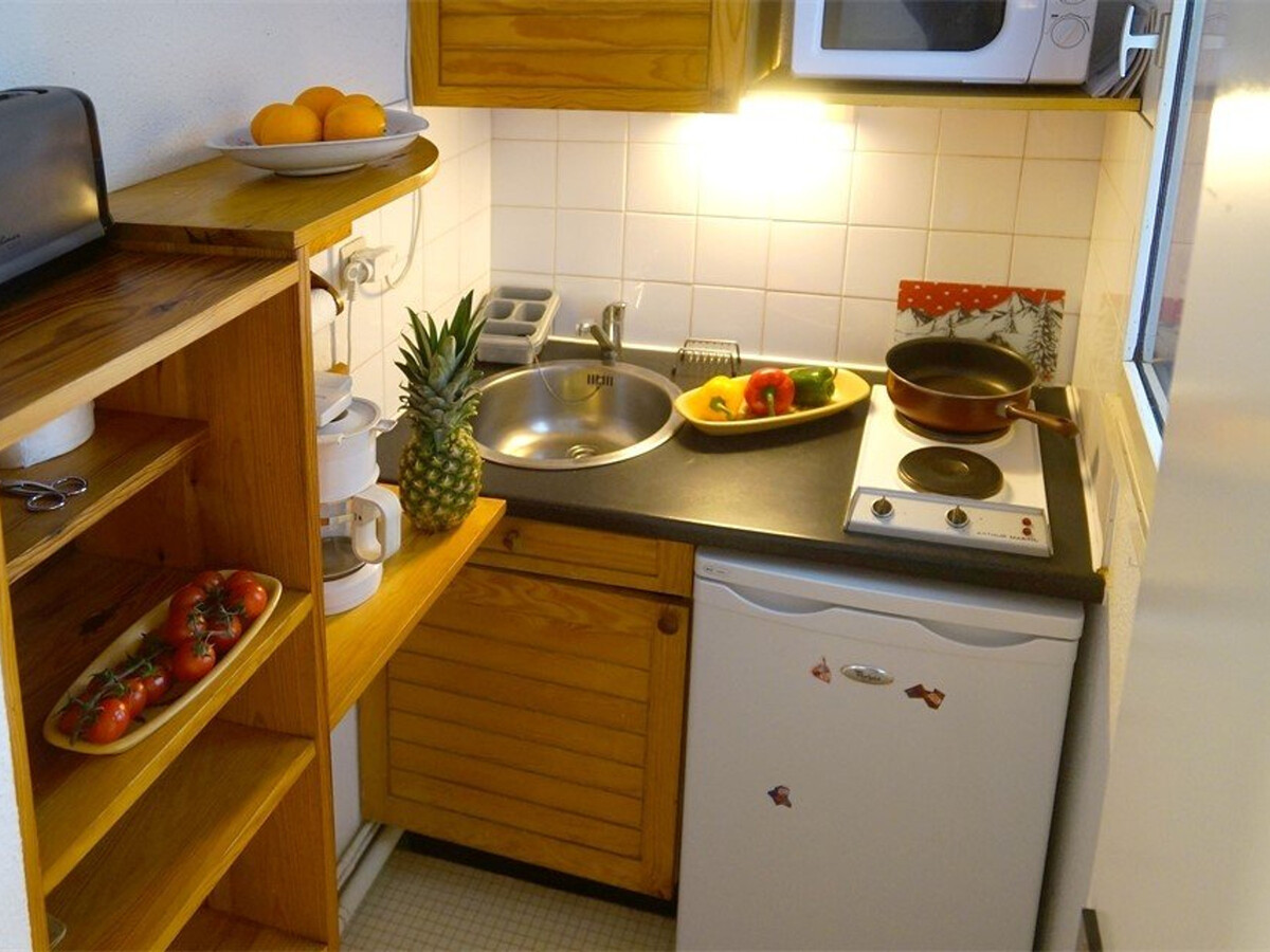 Studio cabine 25 m² balcon sud, parking privé à Bagnères-de-Luchon - Photo 3