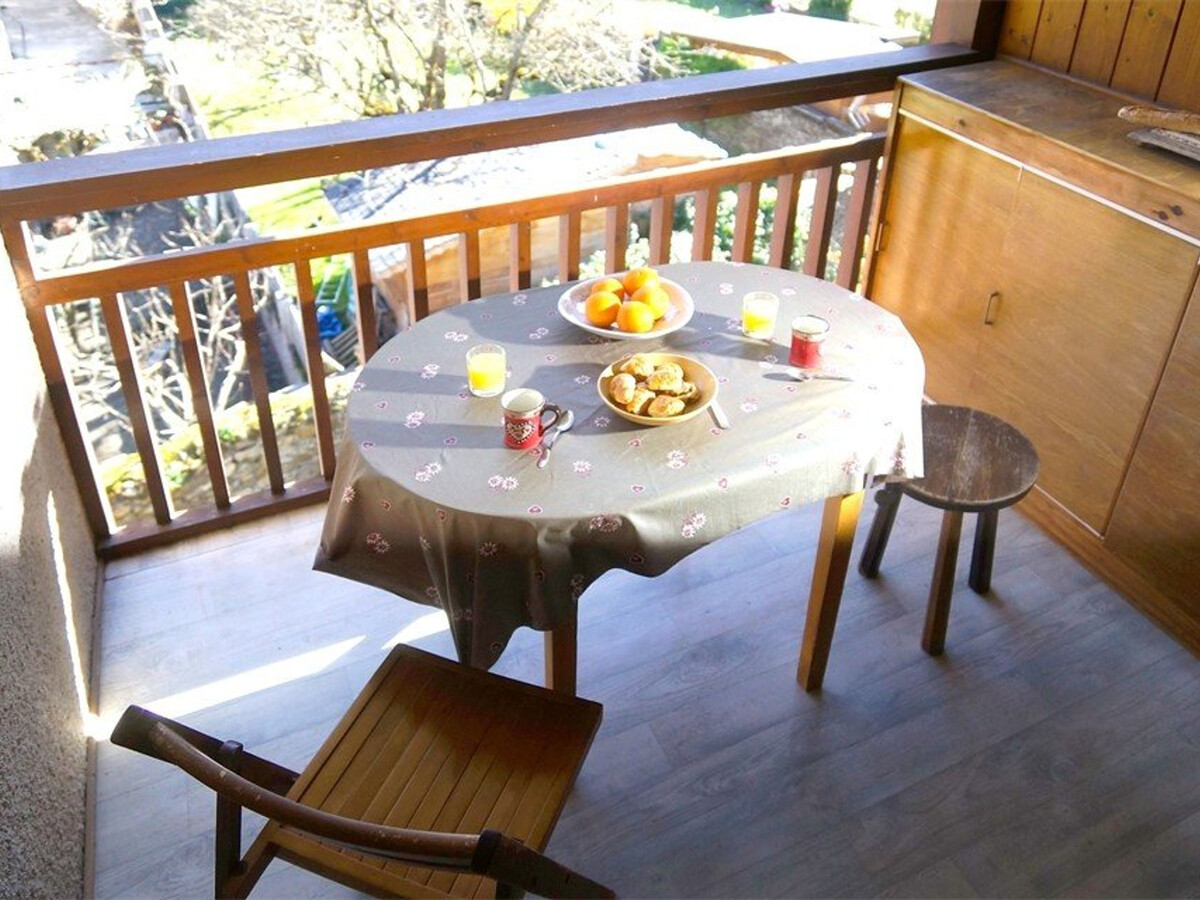 Studio cabine 25 m² balcon sud, parking privé à Bagnères-de-Luchon - Photo 5