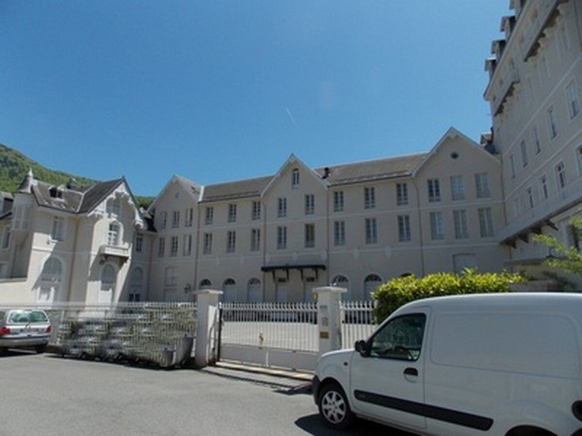 T2 RDC jardinet à Bagnères-de-Luchon, près thermes - Photo 15