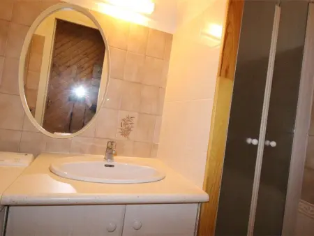 T2 bis Luchon, balcon, garage, centre-ville : photo 10