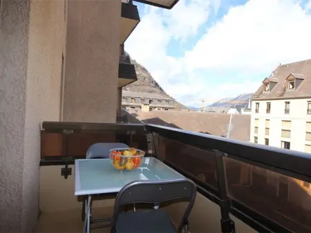 T2 bis Luchon, balcon, garage, centre-ville : photo 11