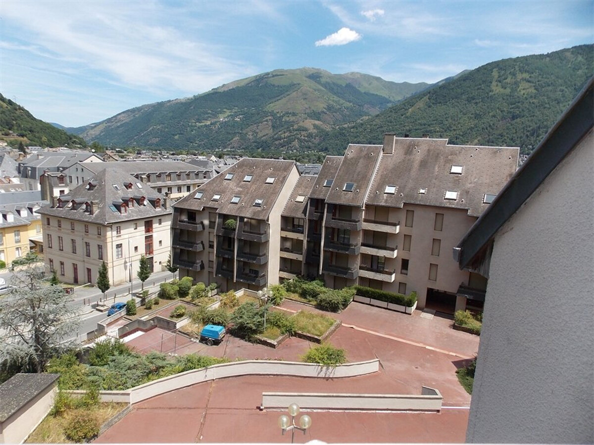Duplex T3 au pied de la télécabine à Luchon - Photo 11