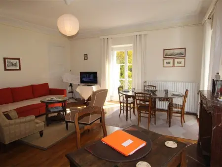 T2 ensoleillé 70 m² face aux thermes à Luchon : photo 2
